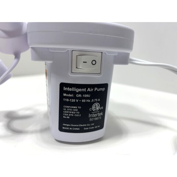 Electric Air Pump 110-120V Plug In Inflate Deflate Pool Float Mattress Toy New - Picture 2 of 10